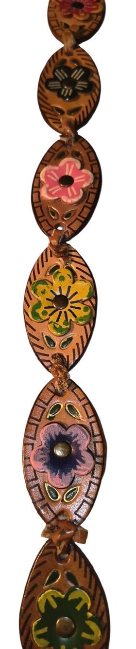 Leather link belt featuring hand-tooled, brightly painted floral medallions Boho - Picture 8 of 10